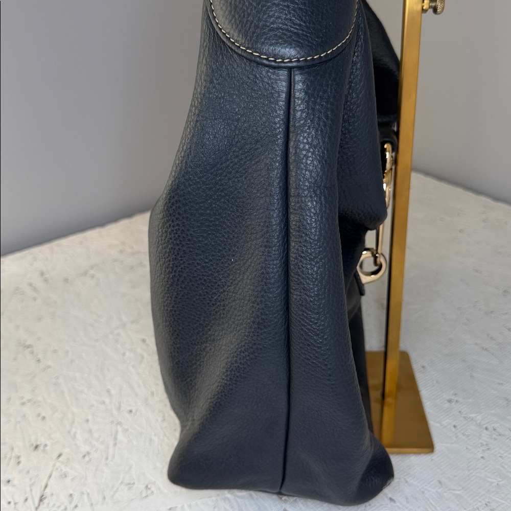 Dooney and Burke EUC black leather hobo style 1975 vintage 15 by 11 w 10 drop - Picture 4 of 11